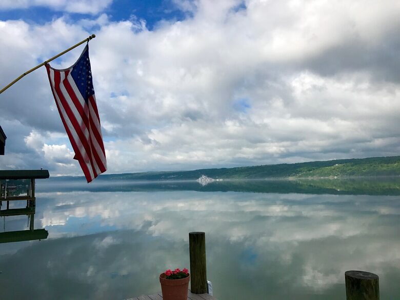 Modern Lake House on the Seneca Wine Trail - Burdett, New York