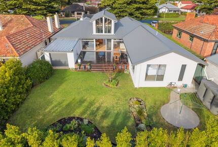 Cathedral Light Retreat at Port Fairy - Port Fairy, Australia
