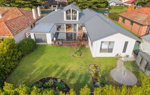 Cathedral Light Retreat at Port Fairy - Port Fairy, Australia