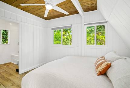 Modern A-Frame with Mountain Views in Hāʻena - Hanalei, Hawaii