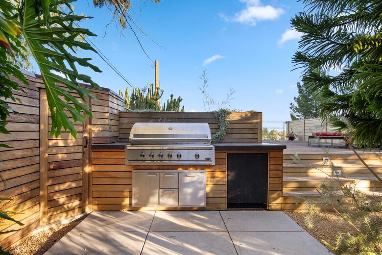Modern LA Bungalow with 360° Skyline Views - Los Angeles, California
