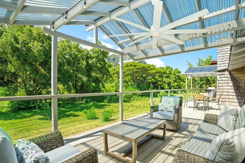 Modern A-Frame with Mountain Views in Hāʻena - Hanalei, Hawaii