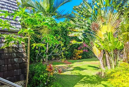Modern A-Frame with Mountain Views in Hāʻena - Hanalei, Hawaii