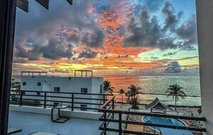 Caye Caulker Penthouse with Ocean Views - Caye Caulker, Belize