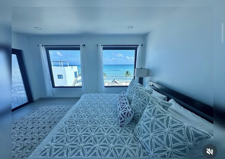 Caye Caulker Penthouse with Ocean Views - Caye Caulker, Belize