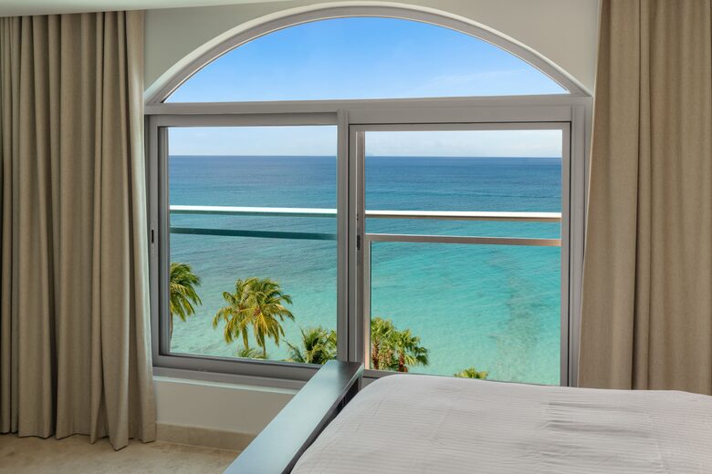 The Cliff - Ocean View Luxury 3 Bedroom Unit - Saint-Marteen, Sint Maarten (Dutch part)