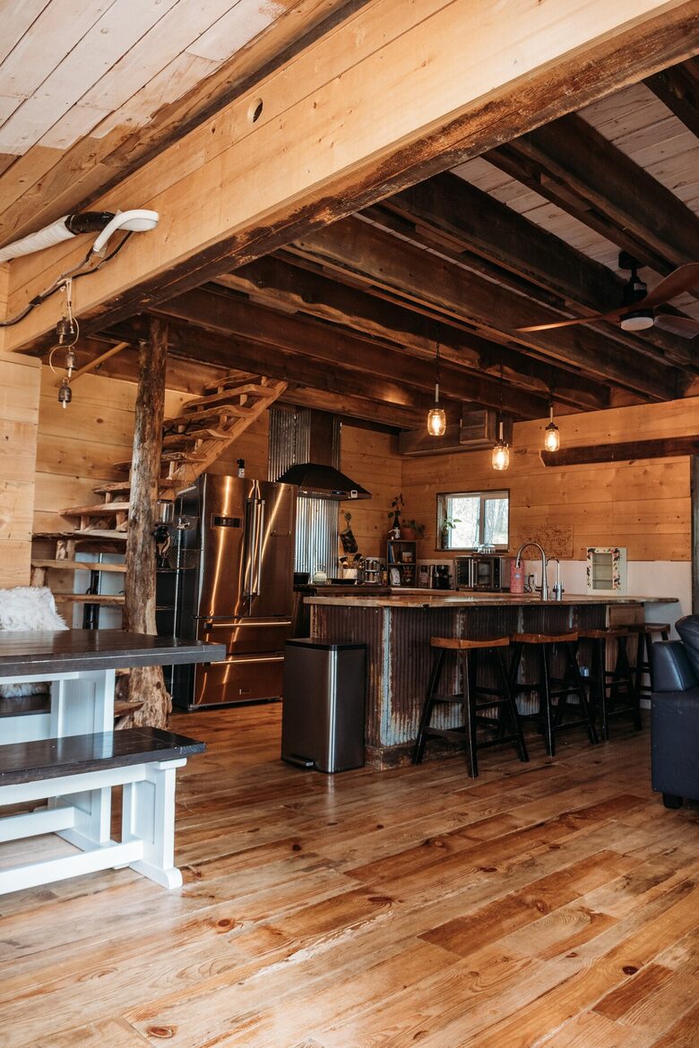 The Perch | Cozy Cottage near Flathead Lake - Somers, Montana