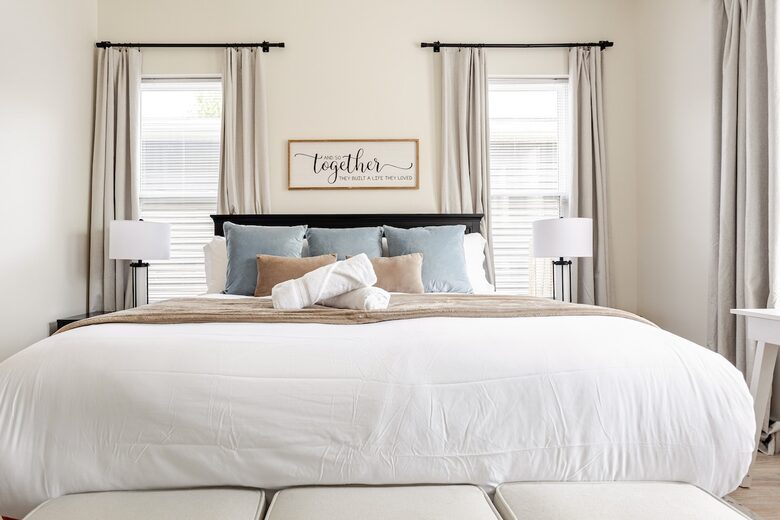 Indianapolis Residence with Walkable Access to Butler University - Indianapolis, Indiana