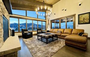 Rustic-Modern Mountain Home in Steamboat Springs - Steamboat Springs, Colorado