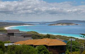 Coastal Retreat Known for Its Peaceful Ocean View Living - Goode Beach, Australia