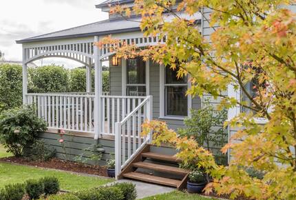 Elegant Victorian Retreat in the Heart of Woodend - Woodend, Australia