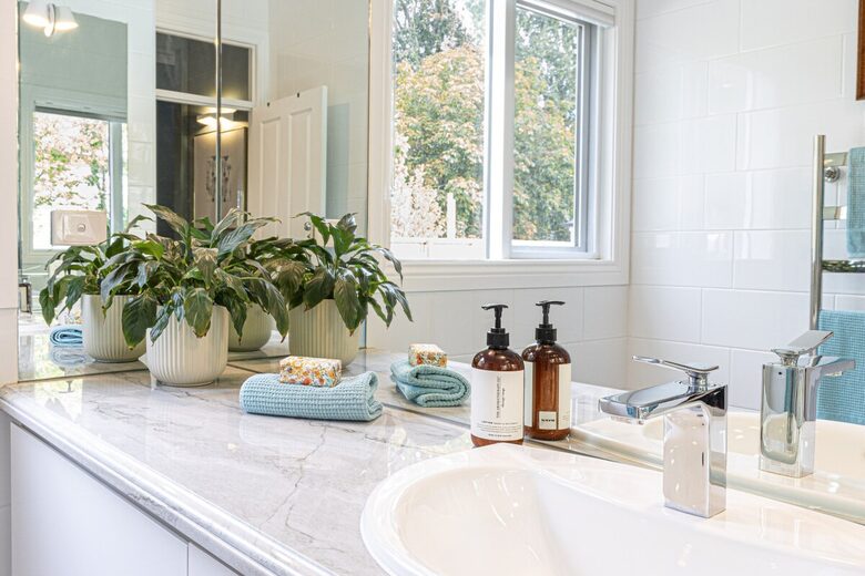 Elegant Victorian Retreat in the Heart of Woodend - Woodend, Australia