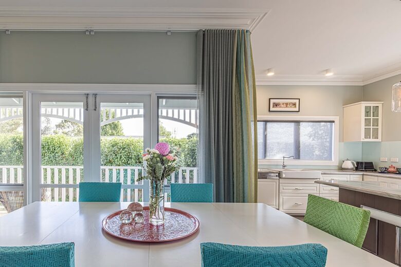 Elegant Victorian Retreat in the Heart of Woodend - Woodend, Australia