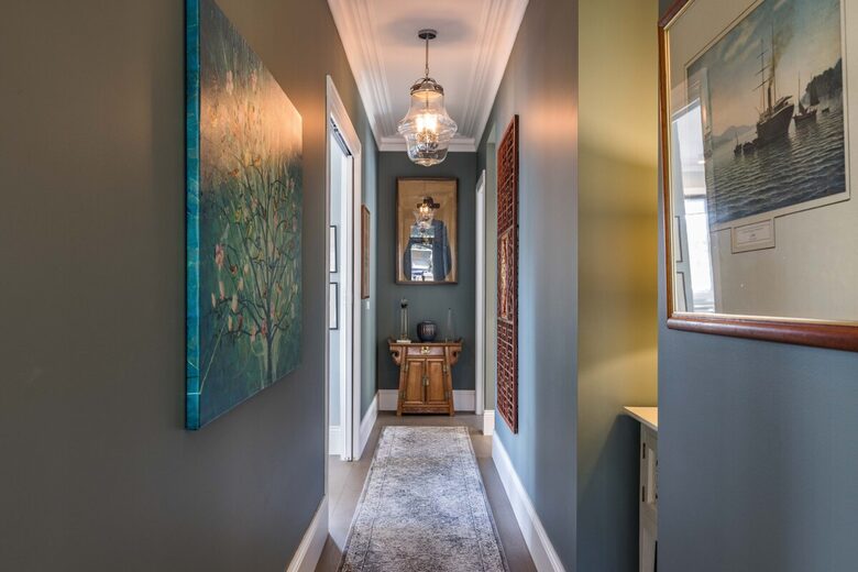 Elegant Victorian Retreat in the Heart of Woodend - Woodend, Australia