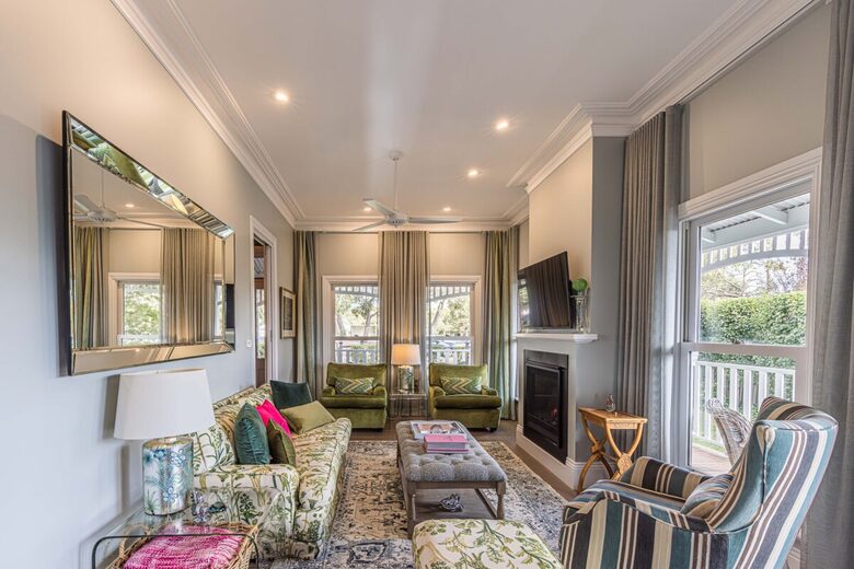 Elegant Victorian Retreat in the Heart of Woodend - Woodend, Australia