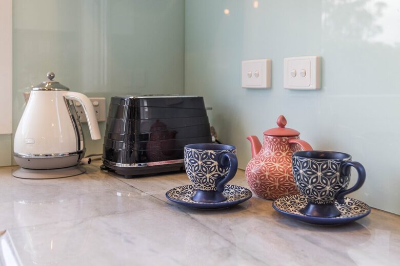 Elegant Victorian Retreat in the Heart of Woodend - Woodend, Australia