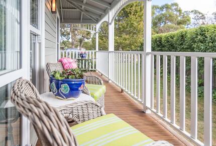 Elegant Victorian Retreat in the Heart of Woodend - Woodend, Australia