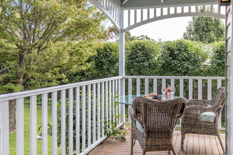 Elegant Victorian Retreat in the Heart of Woodend - Woodend, Australia