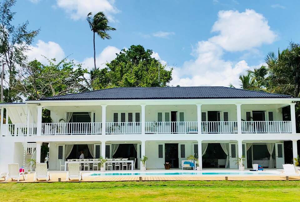 Oceanfront Sophistication in Playa Estillero - Samaná, Dominican Republic