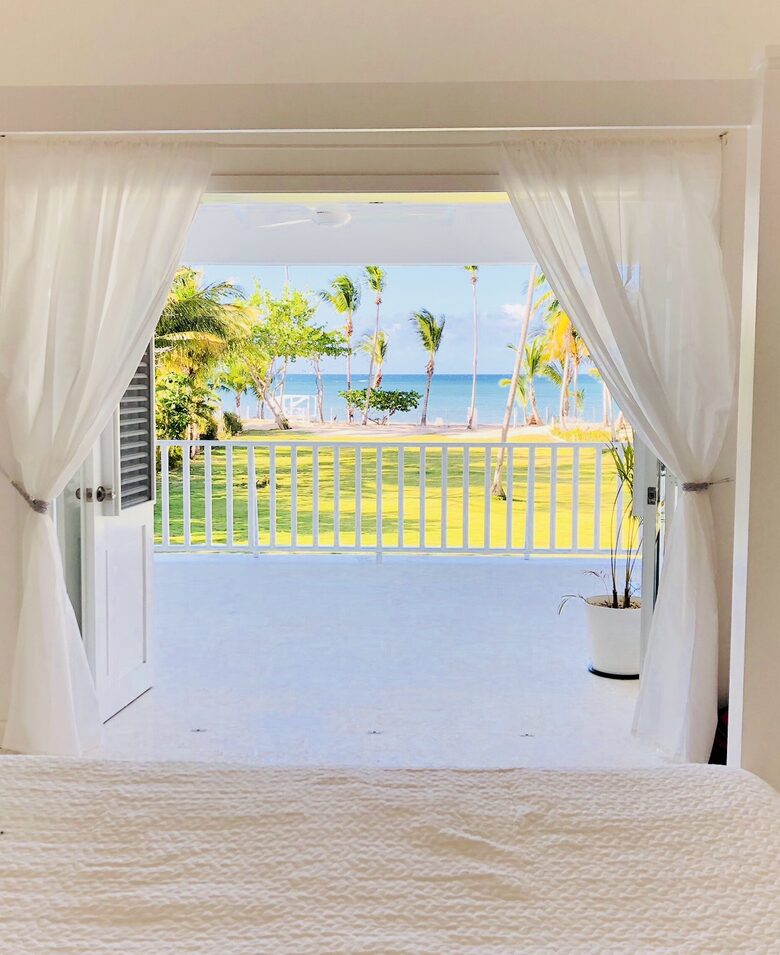 Oceanfront Sophistication in Playa Estillero - Samaná, Dominican Republic