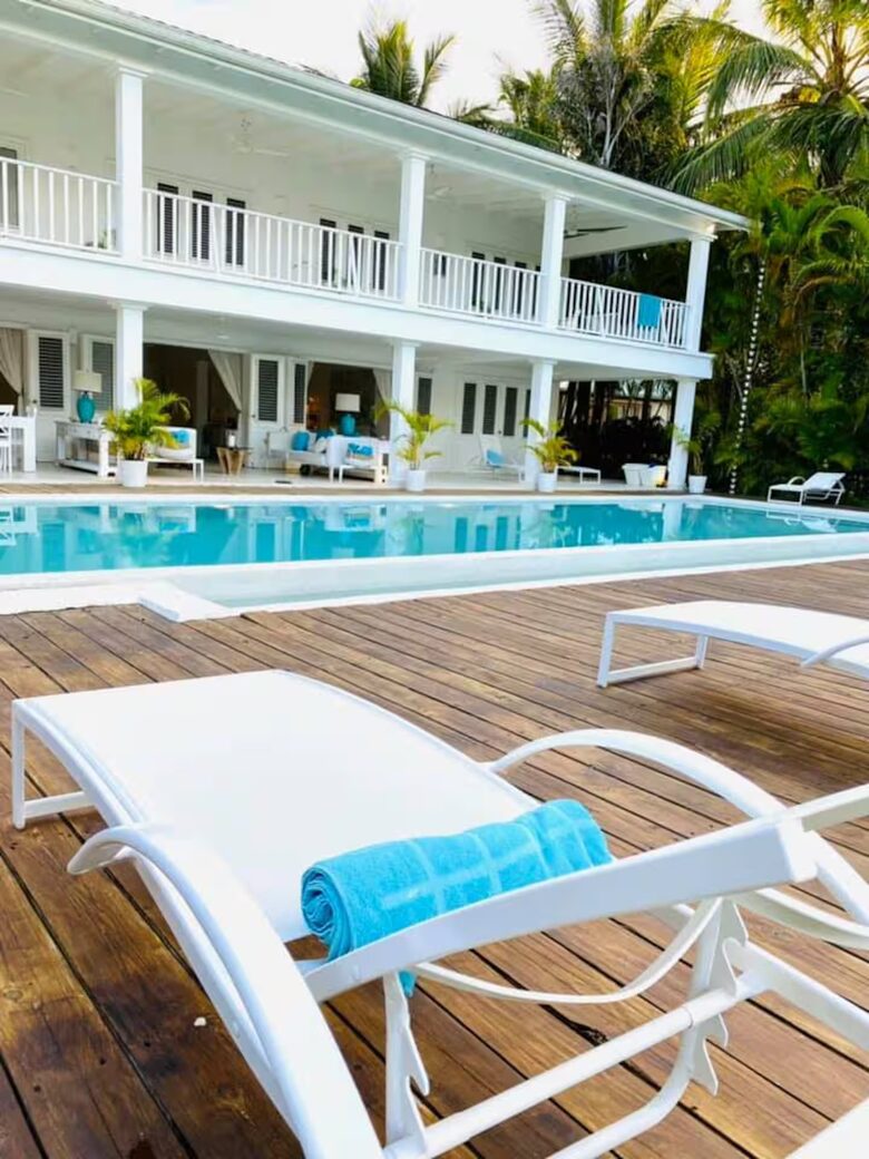 Oceanfront Sophistication in Playa Estillero - Samaná, Dominican Republic