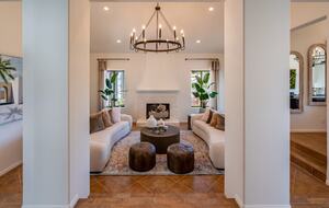 Elegant Santa Barbara Escape Above the Coast - Santa Barbara, California