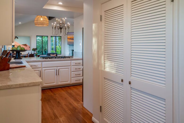 Elegant Santa Barbara Escape Above the Coast - Santa Barbara, California