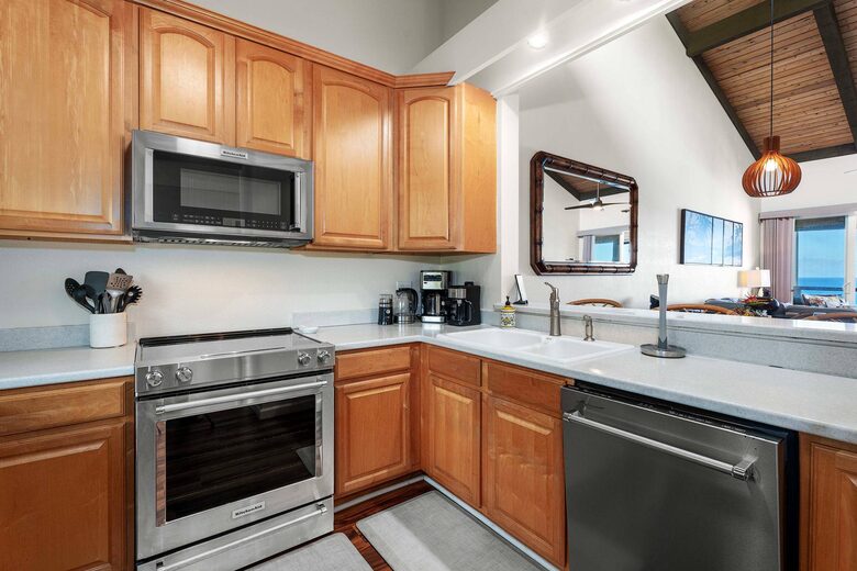 Top-Floor Keauhou Retreat with Expansive Lanai - Kailua Kona, Hawaii