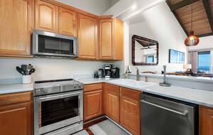 Top-Floor Keauhou Retreat with Expansive Lanai - Kailua Kona, Hawaii