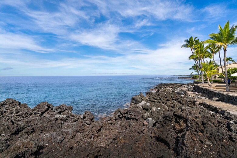 Top-Floor Keauhou Retreat with Expansive Lanai - Kailua Kona, Hawaii