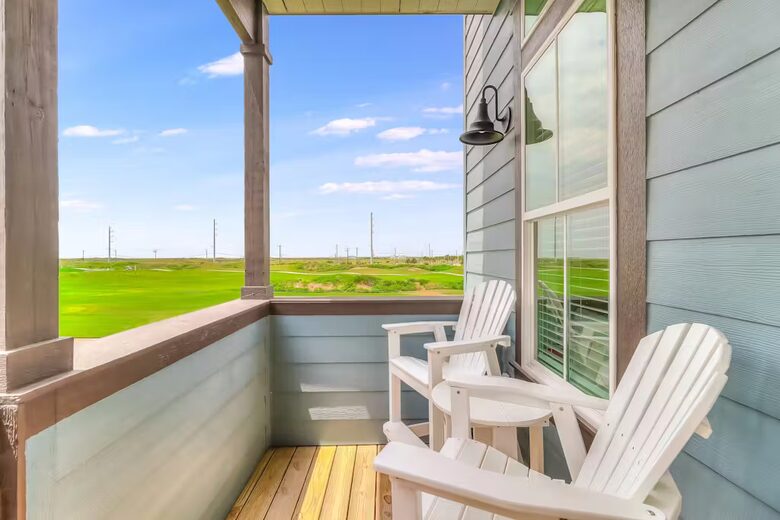 Coastal Escape Overlooking Palmilla’s 9th Hole - Port Aransas, Texas