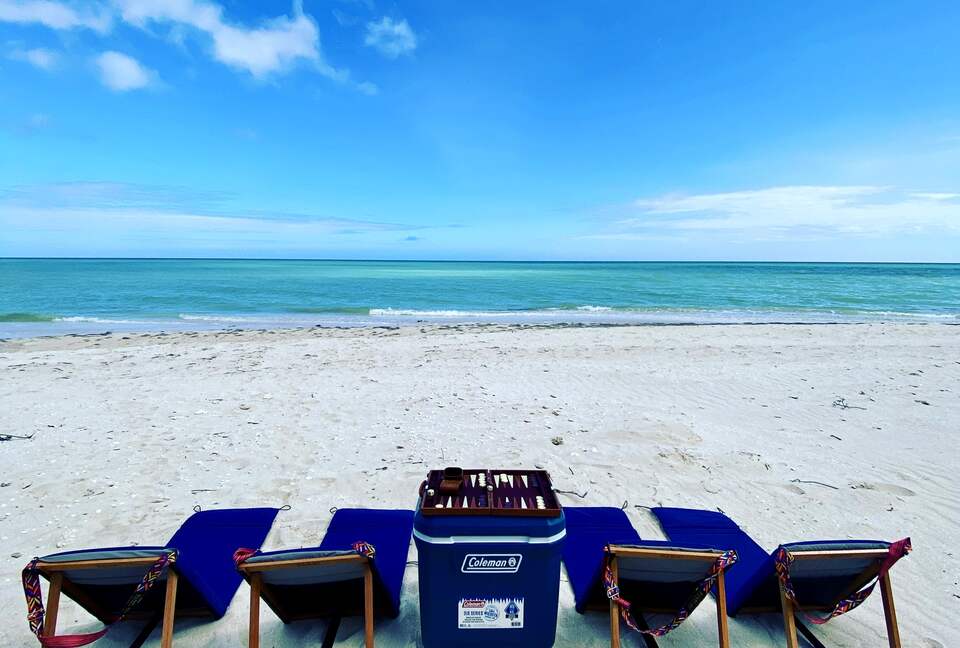 Sunset Shores Villa with Pool, Palapa & Oceanfront Views - Hunucmá, Mexico