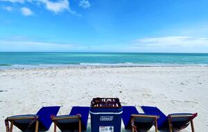 Sunset Shores Villa with Pool, Palapa & Oceanfront Views - Hunucmá, Mexico