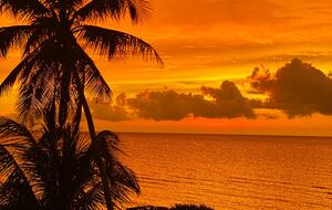 Sunset Shores Villa with Pool, Palapa & Oceanfront Views - Hunucmá, Mexico