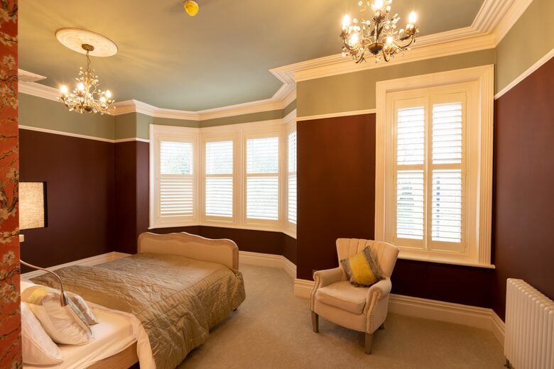 Victorian Grace on Harlow Moor Drive - Harrogate, United Kingdom