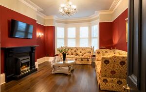 Victorian Grace on Harlow Moor Drive - Harrogate, United Kingdom