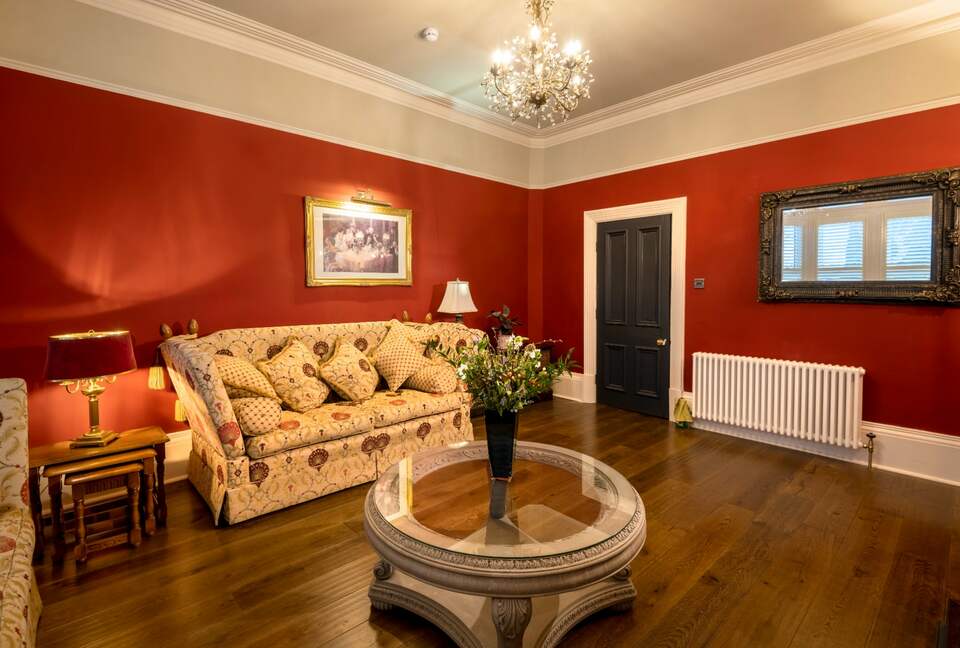 Victorian Grace on Harlow Moor Drive - Harrogate, United Kingdom