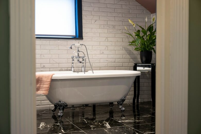 Victorian Grace on Harlow Moor Drive - Harrogate, United Kingdom