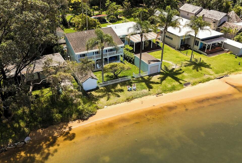 Beachfront Living on Dangar Island - Dangar Island, Australia