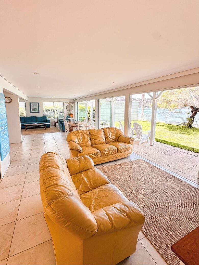 Beachfront Living on Dangar Island - Dangar Island, Australia
