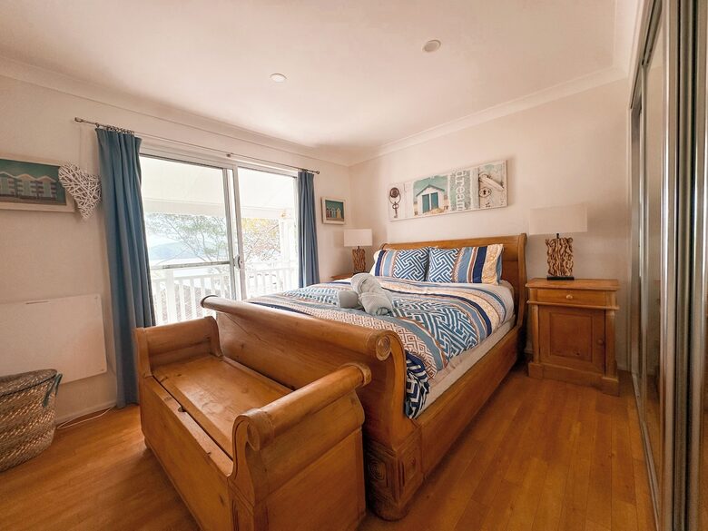 Beachfront Living on Dangar Island - Dangar Island, Australia