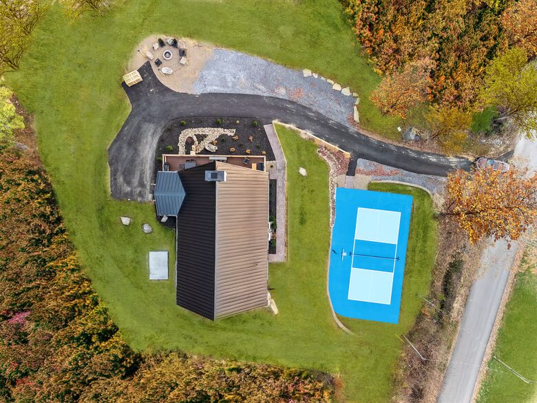 Luxury Group Cabin Near Pigeon Forge with Indoor Pool & Theater - Sevierville, Tennessee