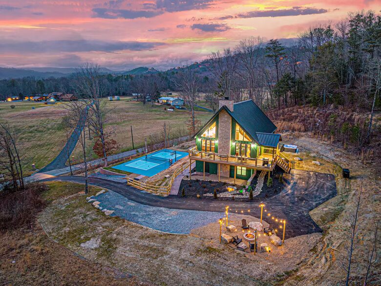 Luxury Group Cabin Near Pigeon Forge with Indoor Pool & Theater - Sevierville, Tennessee