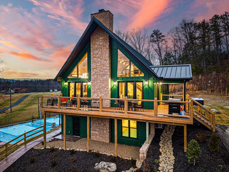 Luxury Group Cabin Near Pigeon Forge with Indoor Pool & Theater - Sevierville, Tennessee