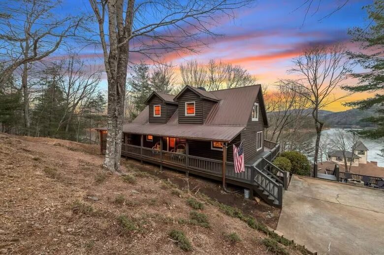 Where Lake Views Meet Fireside Nights in Blue Ridge - Blue Ridge, Georgia