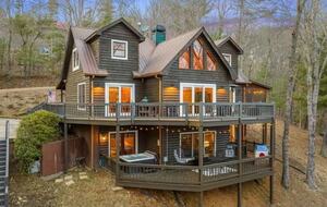 Where Lake Views Meet Fireside Nights in Blue Ridge - Blue Ridge, Georgia