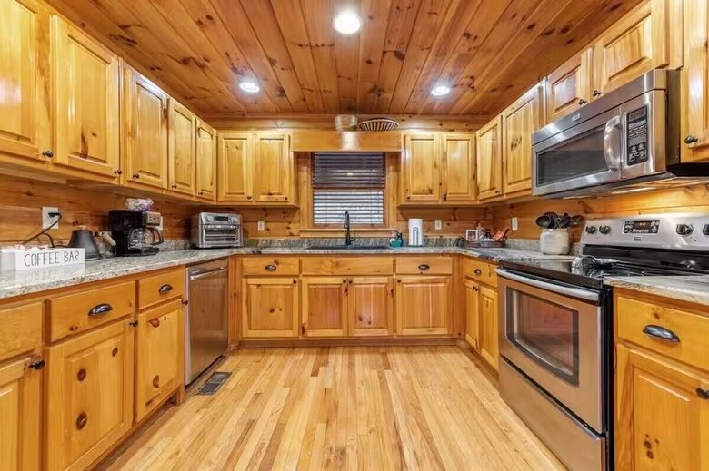 Where Lake Views Meet Fireside Nights in Blue Ridge - Blue Ridge, Georgia