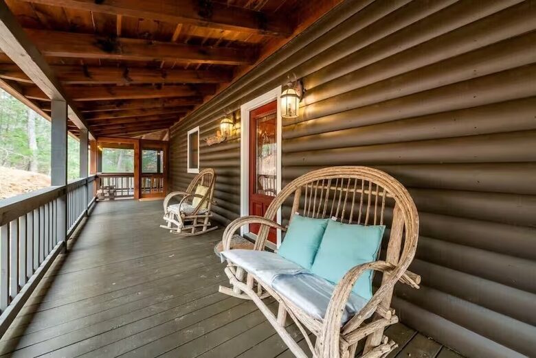 Where Lake Views Meet Fireside Nights in Blue Ridge - Blue Ridge, Georgia