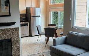 San Diego Stay Near Dining, Breweries & Balboa Park - San Diego, California