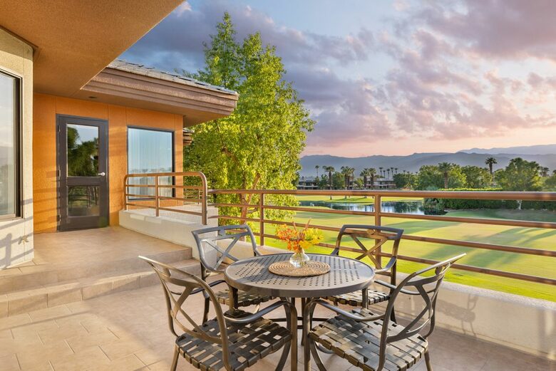 Marriott's Desert Springs Villas | Two Bedroom Villa - Palm Desert, California